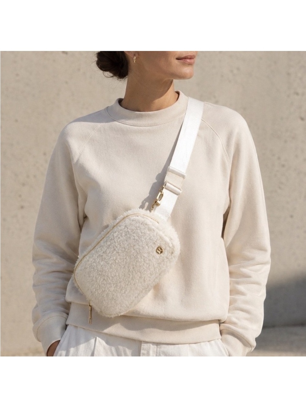 Lululemon Sherpa belt bag